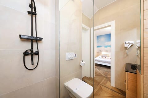 Apartments Redstone luxury apartments - Unit 202546-5