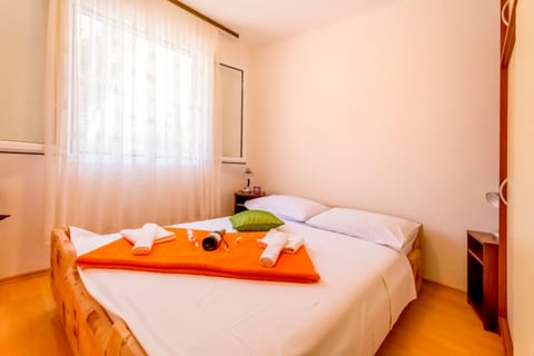 Apartments Mira Mark - Unit 202668-5