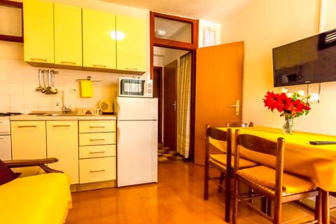 Apartments Mira Mark - Unit 202669-5
