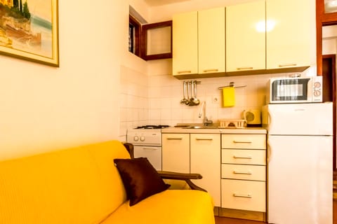 Apartments Mira Mark - Unit 202669-5