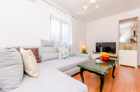 Villa Alka - Unit 202804-5