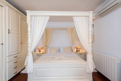 Villa Domenica - Unit 202819-5