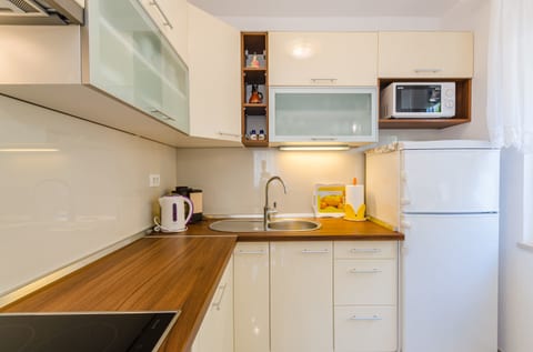 Apartments Katica - Unit 202838-5