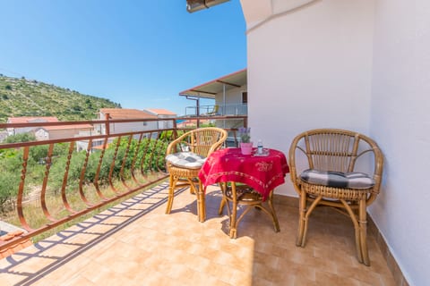Apartments IvaT - Unit 202848-5