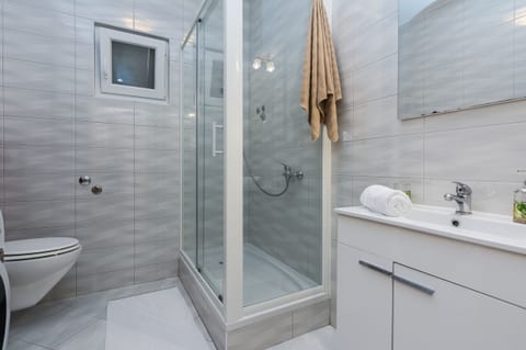 Apartments Bobeta - Unit 202950-5