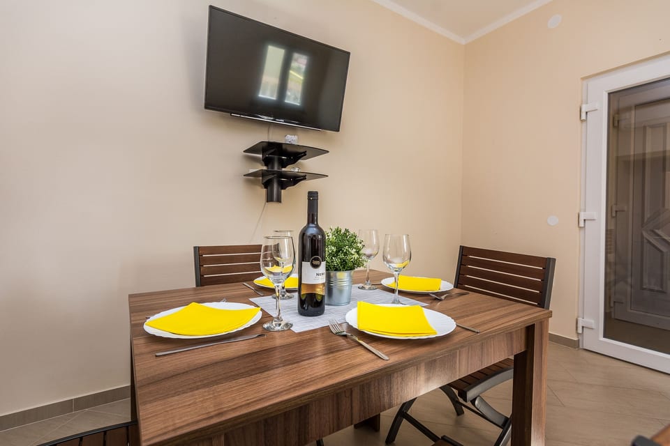 Apartments Bobeta - Unit 202950-5