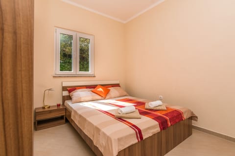 Apartments Bobeta - Unit 202950-5