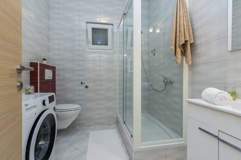 Apartments Bobeta - Unit 202950-5