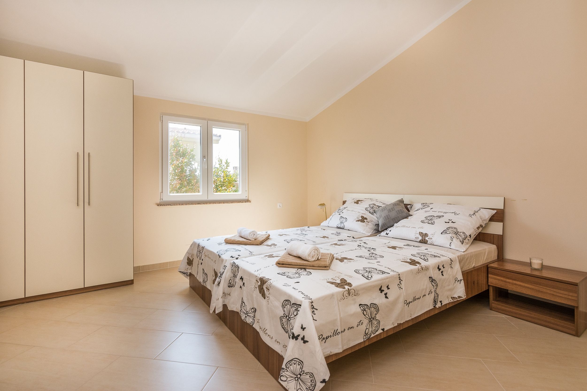 Apartments Bobeta - Unit 202953-5