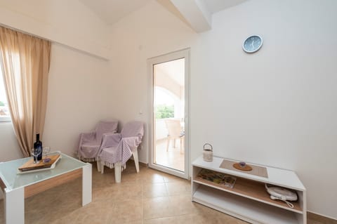 Apartment Simic - Unit 202960-5