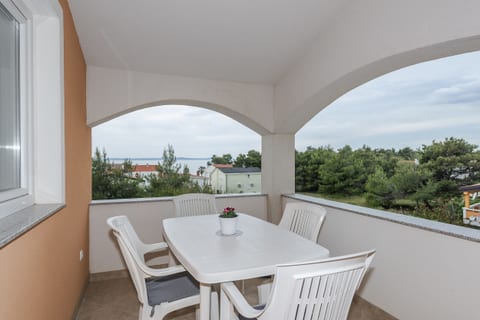 Apartment Simic - Unit 202964-5
