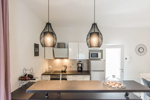House Moonstone - Unit 203070-5