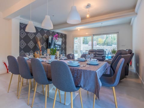 Villa Adry - Unit 203074-5