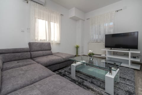 Villa Kate - Unit 203090-5
