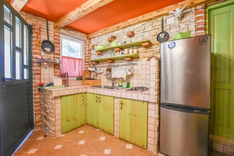 House Luce - Unit 203094-5