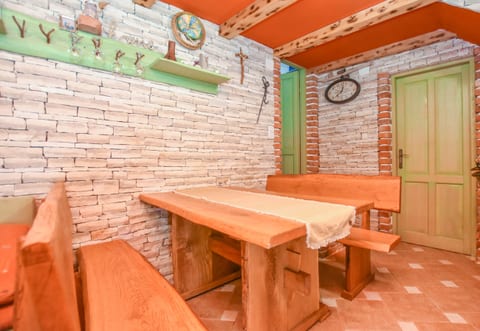 House Luce - Unit 203094-5