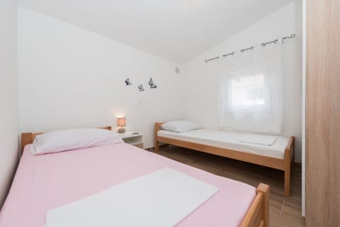 Apartment Banic - Unit 203095-5