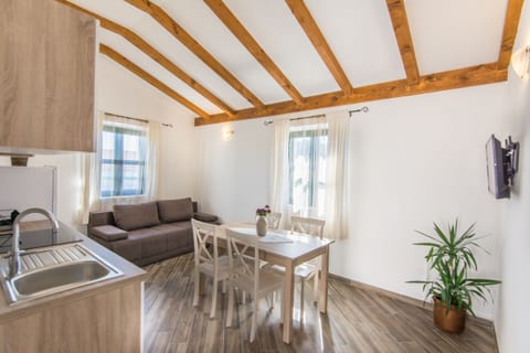 Apartments Tarragon - Unit 203129-5