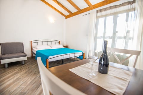 Apartments Tarragon - Unit 203130-5