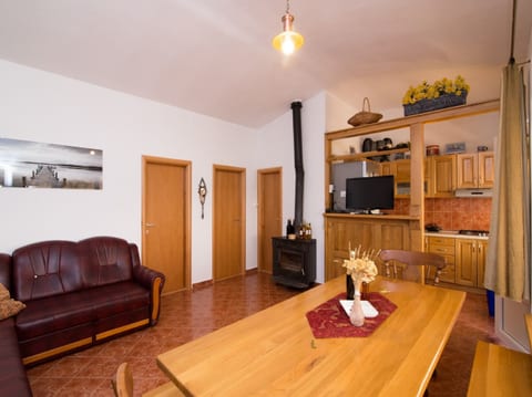 House Marko - Unit 203141-5
