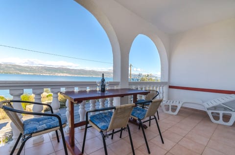Apartments Tomislav - Unit 203142-5