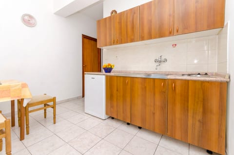 Apartments Tomislav - Unit 203142-5