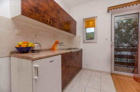 Apartments Tomislav - Unit 203144-5