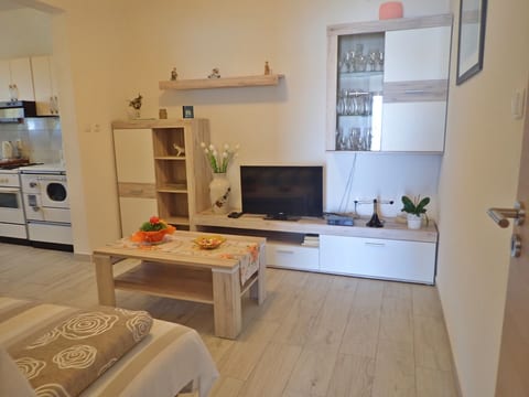 Apartment Jela-on the seafront - Unit 203159-5