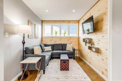 ⭐️Walk to Forsyth Park & River St•Historic Downtown•Private Patio⭐️