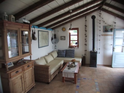House Lemon Tree - Unit 203222-5