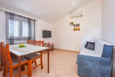 Apartments Svarog - Unit 203249-5