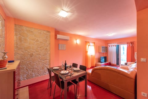 Apartments Karen - Unit 203274-5