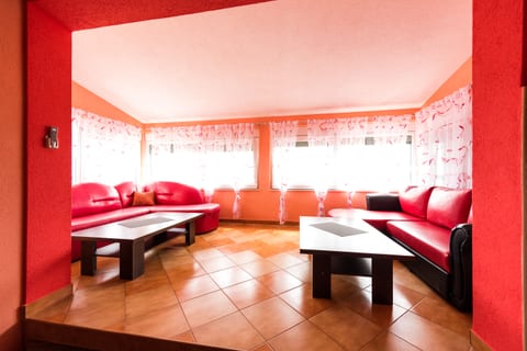 Apartments Karen - Unit 203276-5