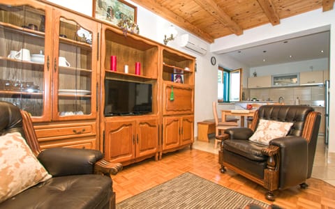 House Pansy - Unit 203279-5