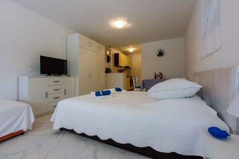 Apartments As - Unit 203418-5