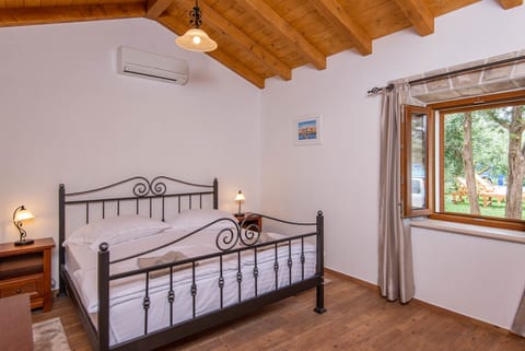 Villa Mirce - Unit 203453-5