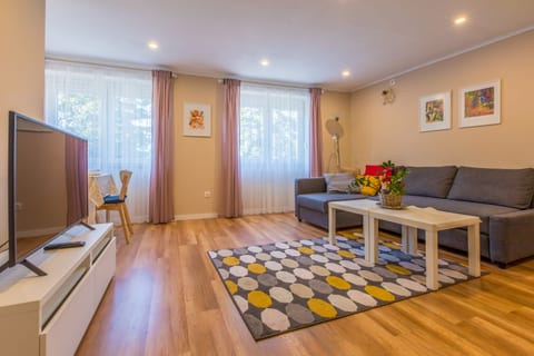 Apartment Edmond - Unit 203454-5