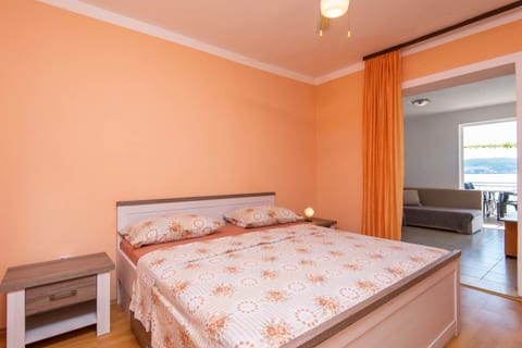 Apartments Lucy - Unit 204515-5