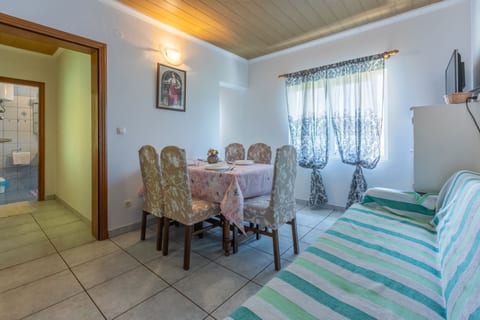 Apartments Lino - Unit 204543-5