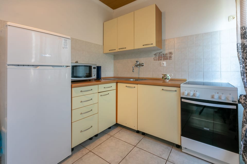 Apartments Lino - Unit 204543-5