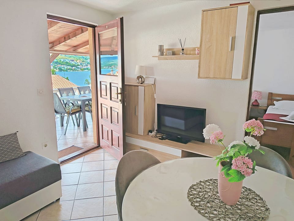 Apartments Pepa - Unit 204583-5