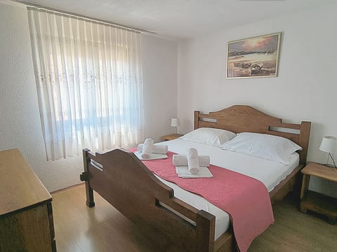 Apartments Pepa - Unit 204583-5