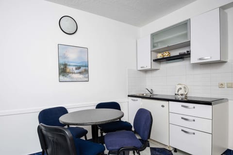 Apartments Jane - Unit 204645-5