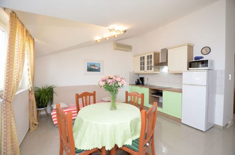Apartments Pool - Unit 204697-5