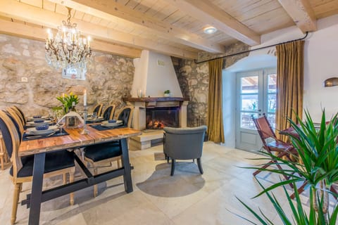 Villa Jelena - Unit 204672-5