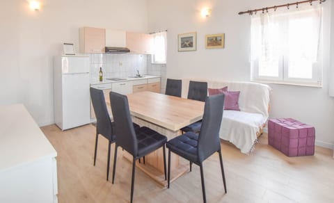 Apartments Anchor - Unit 204709-5