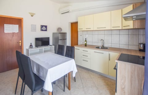 Apartments Anchor - Unit 204710-5