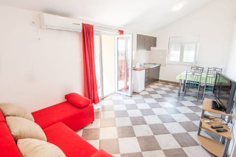 Apartment Marica - Unit 204772-5