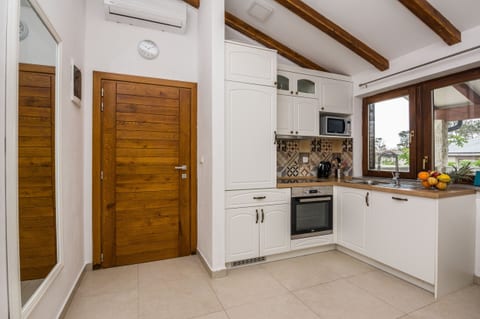 Apartments Malcic - Unit 204802-5