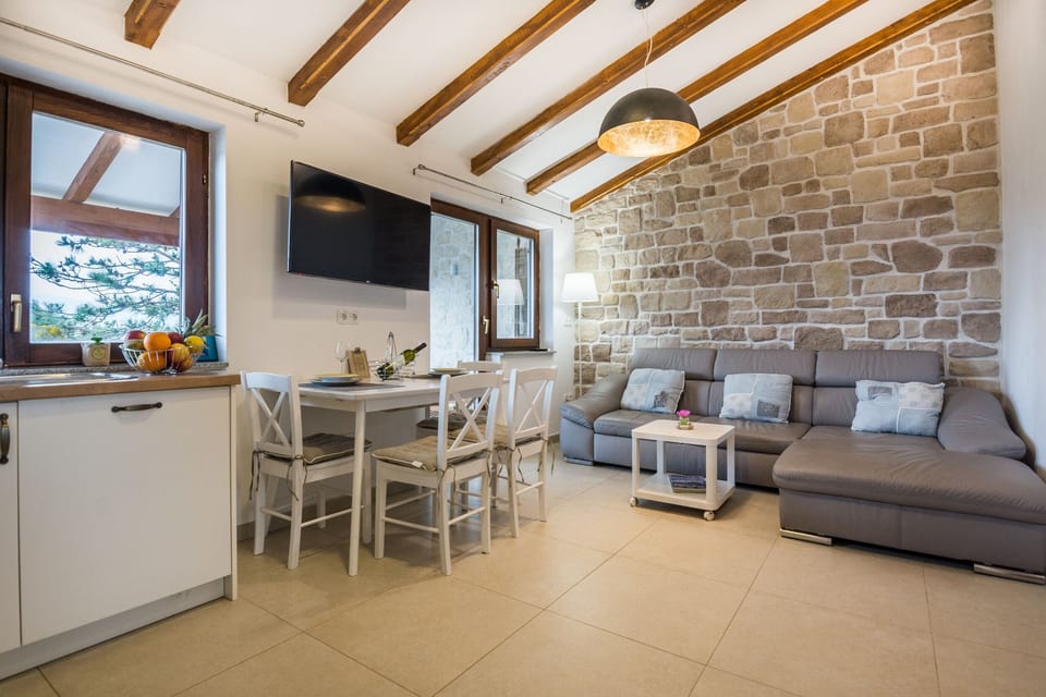 Apartments Malcic - Unit 204802-5